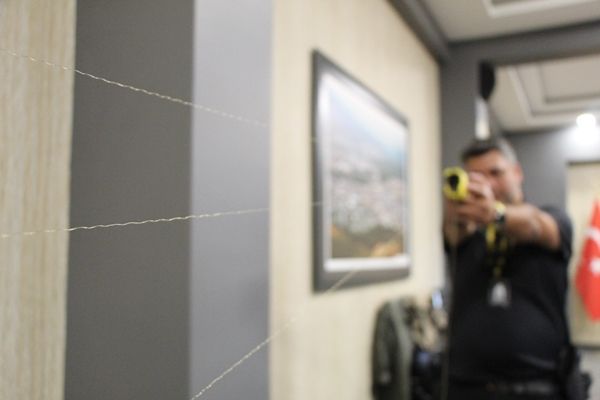 Öldürmeden etkisiz hale getiriyor... 'TASER-7' Türkiye'de! 1