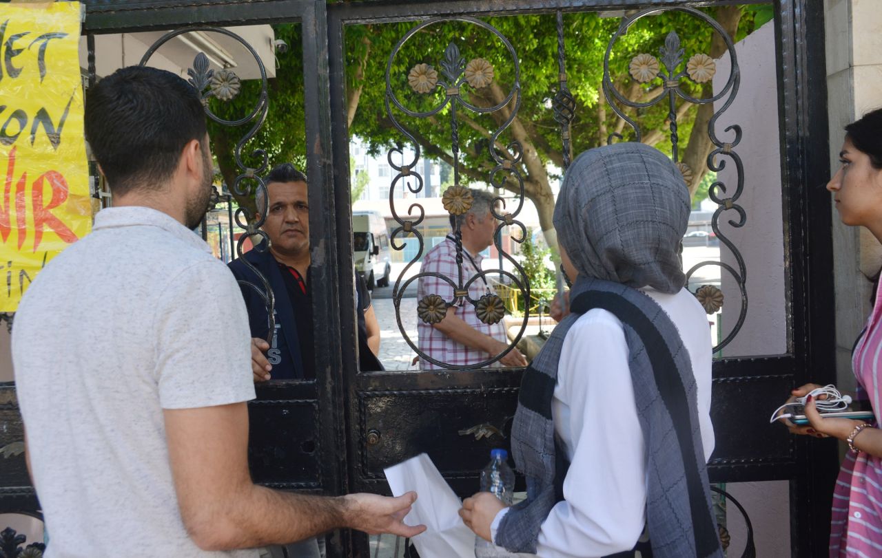 Geç kalınca sınava alınmayan adaydan 'Neden?' sorusuna pes dedirten cevap 5