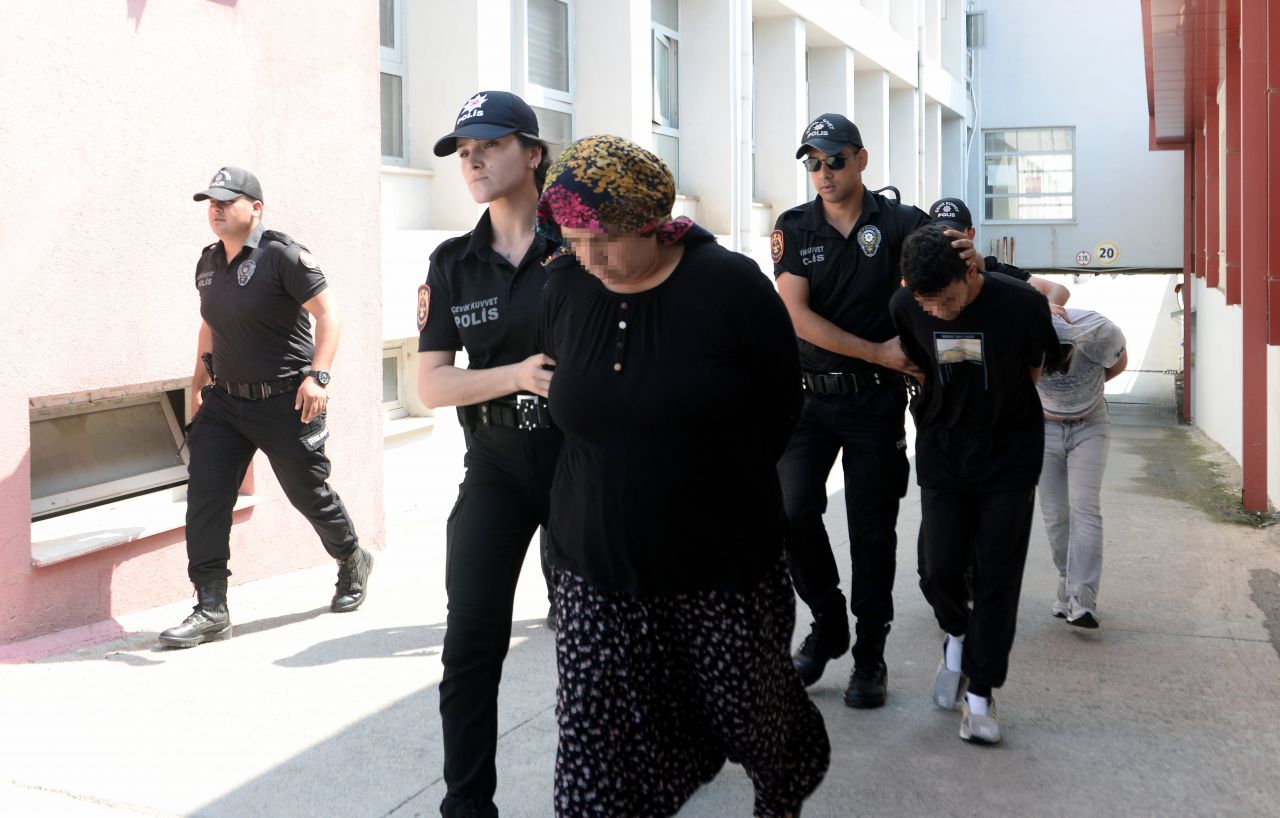 Kadın kılığına girip cinayet işlemişti! Kimliği şoke etti… 10