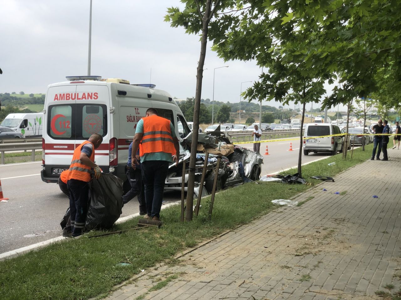 Baba ve oğullarının hayatını kaybettiği kazada acı detay 5