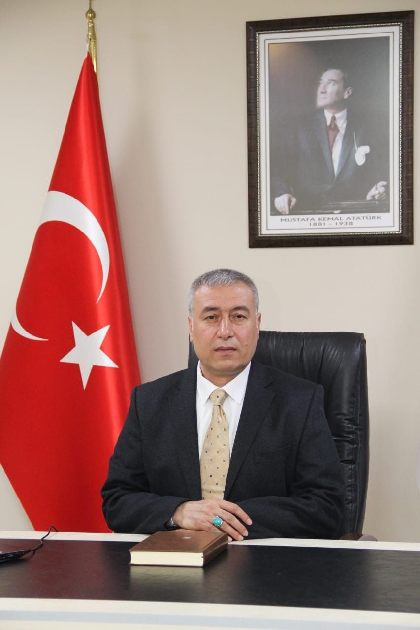 Ordu'da öğretim görevlilerinin midibüsü devrildi: Dekan öldü, çok sayıda yaralı var 1