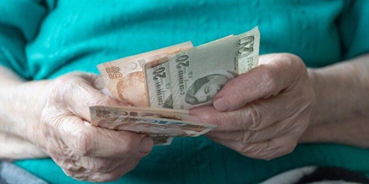 Maaş farkı bugün hesaplara yatırılıyor! Milyonlarca emekli bekliyordu... 10