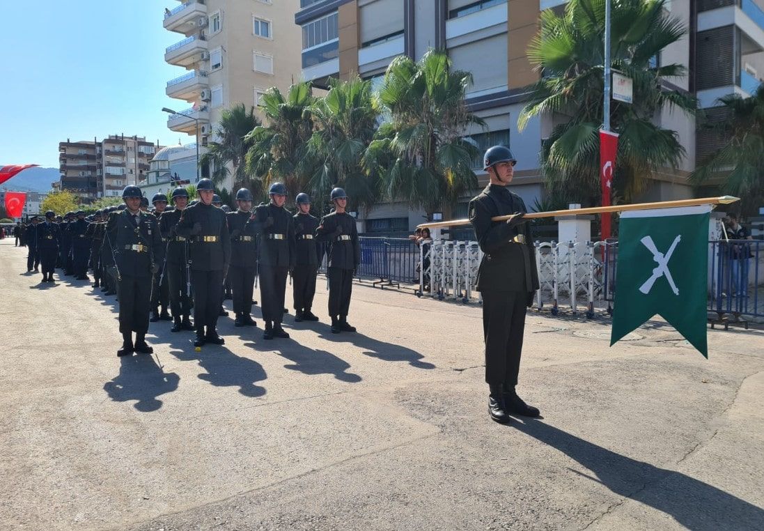 İzmir şehidini uğurladı 11