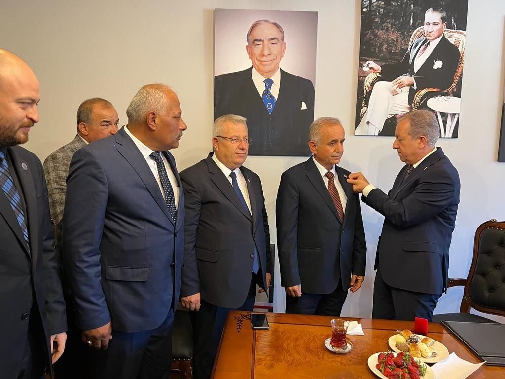 Bağımsız belediye başkanı MHP'ye katıldı 1