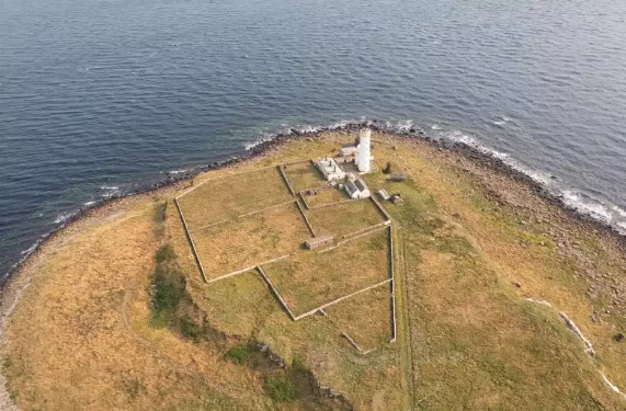 Daire fiyatına satılık ada 1