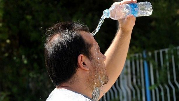 Dikkat edilmezse ölümcül sonuçları olabiliyor! İşte belirtileri 8