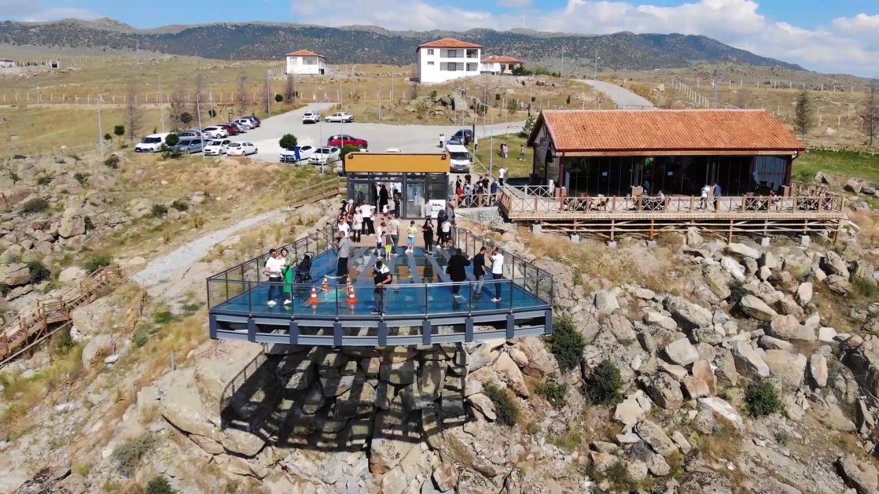 Selçuklu mimarisinden günümüze… Tarihe ışık tutuyor 3