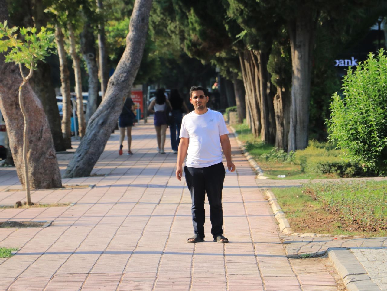 Hakkını aramak için Ankara'ya yürüyor 4