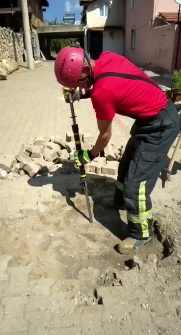 Denizli'de yerin altından garip sesler geliyordu! Çıkan şey herkesi şaşkına çevirdi 4