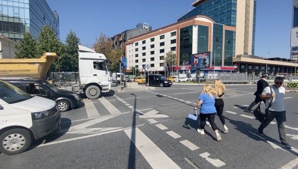 Muhammed’e arkadaşından şok haber 7