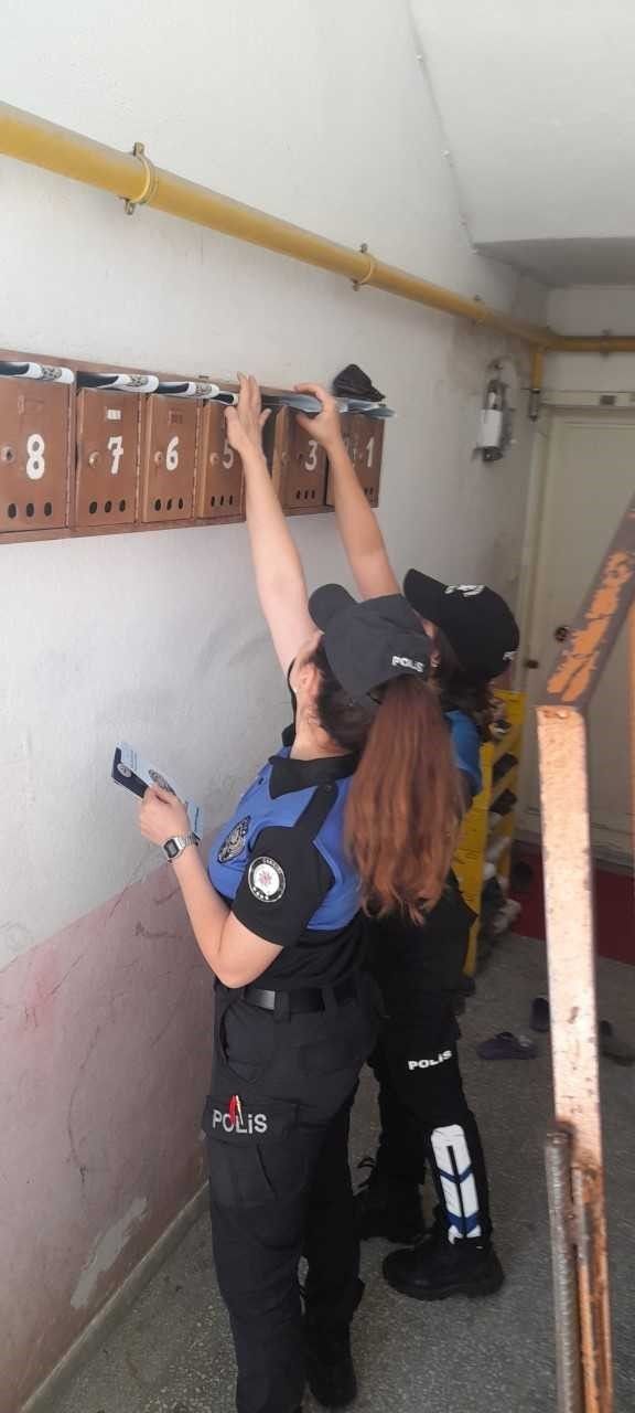 Polis ekipleri uyarıyor! Aman dikkat! Zili çalıp kapınıza geliyorlar 2