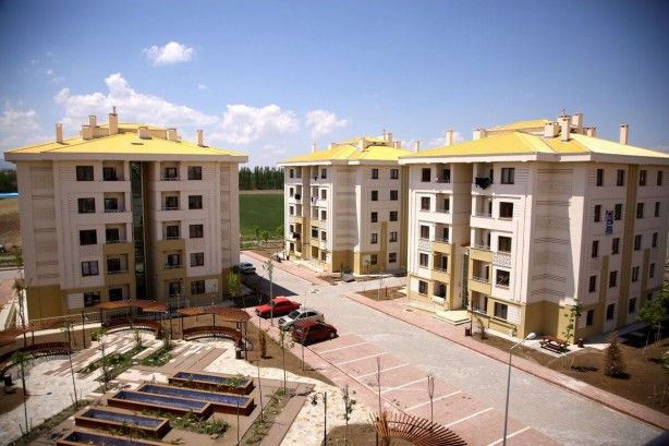 TOKİ'ye başvuru yapacaklar dikkat! Hanenize 14 bin liradan fazla giriyorsa... 6