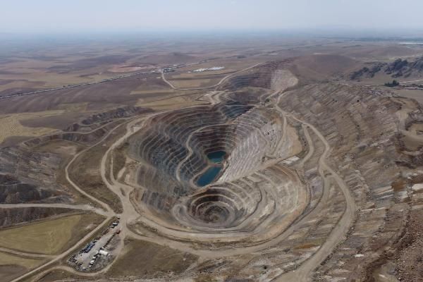 Dev altın rezervi bulunmuştu! Patlayıcılar infilak ettirildi 3