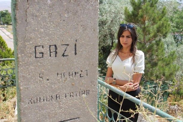 İnönü'nün vefasızlığı mezar taşına kazındı 1