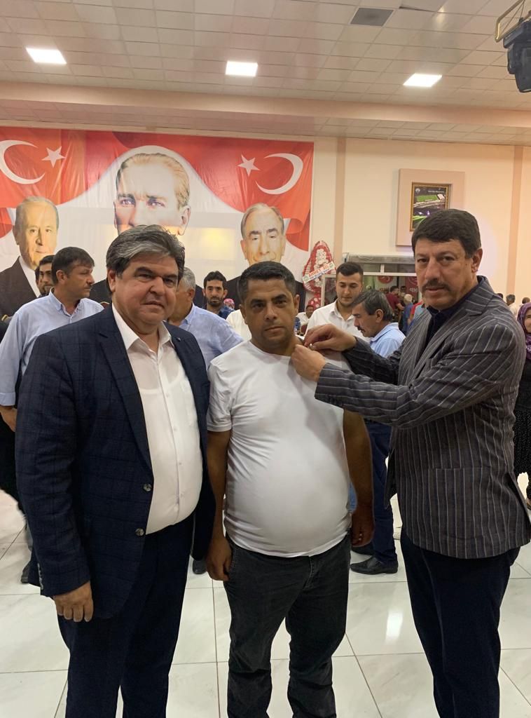 Fekede MHP’ye katılan 250 kişi için  rozet takma etkinliği düzenlendi 6