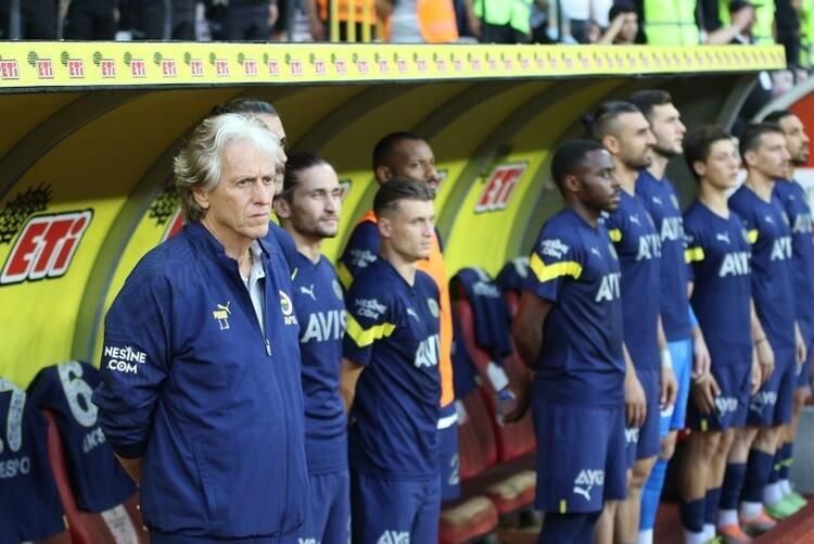 Ronaldo Fenerbahçe'nin gündemine bomba gibi düştü: Yöneticiler açıkladı! 2