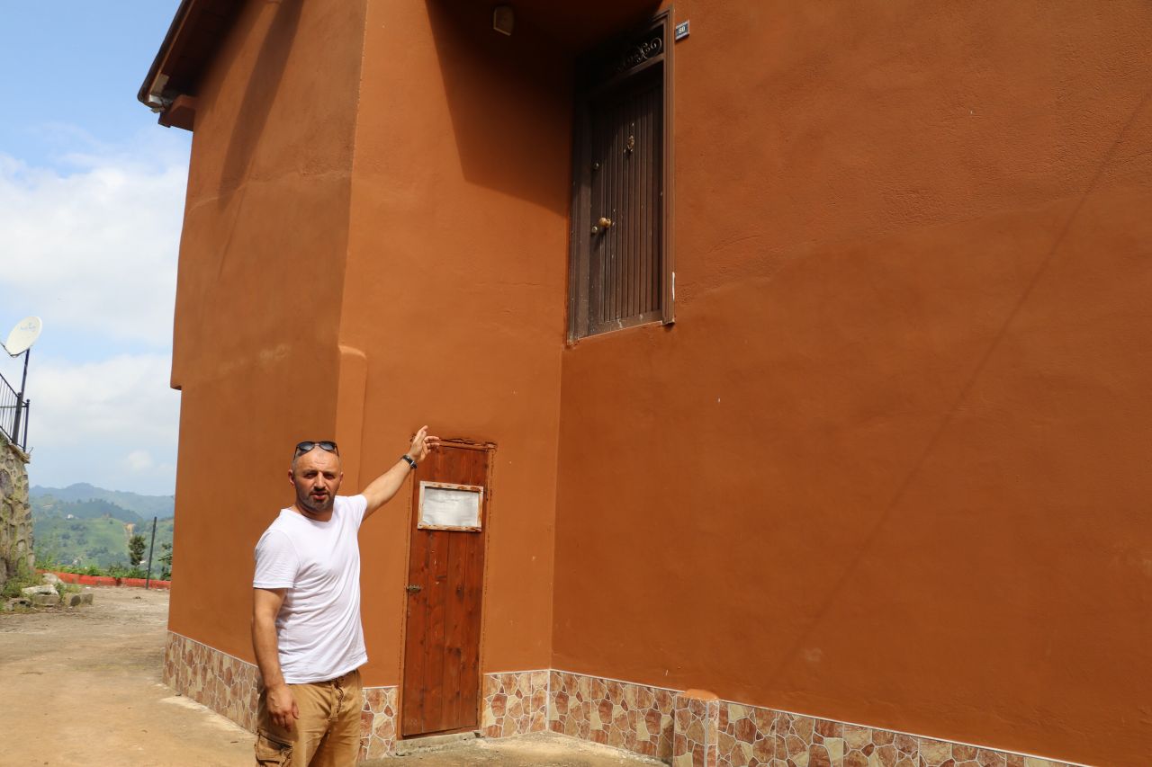 Yer: Rize! Evin kapısını gören gözlerine inanamıyor 1