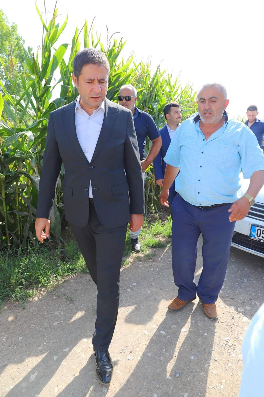 MHP heyeti doğal afet yaşayan Kazova bölgesinde 12