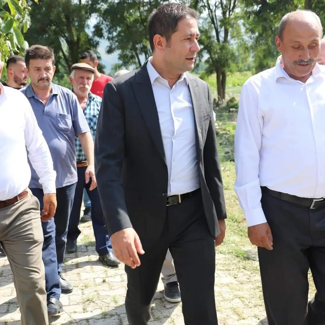 MHP heyeti doğal afet yaşayan Kazova bölgesinde 1