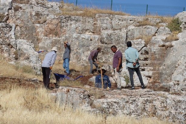 Dünyanın gözü Adıyaman'da: 1800 yıllık iskeletler! 1
