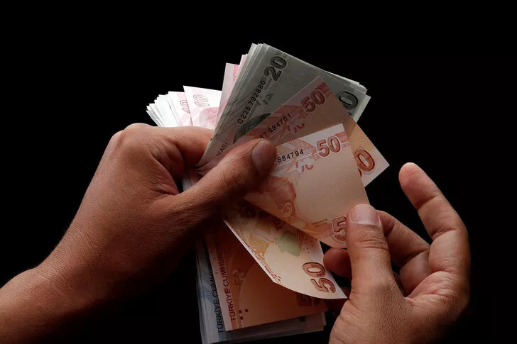 2023 Asgari ücret hesaplamaları başladı: Canlı yayında rakam verdi! 2