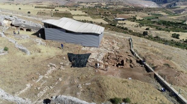 Dünyanın gözü Adıyaman'da: 1800 yıllık iskeletler! 7