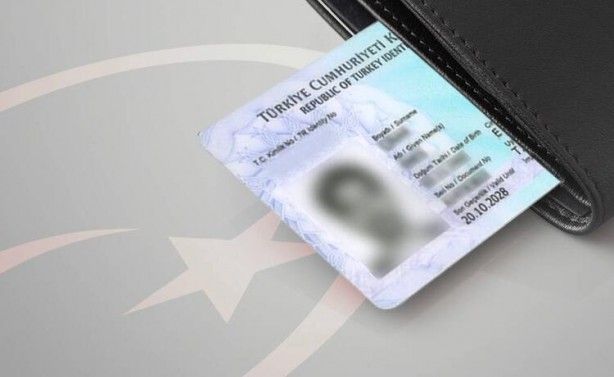 Ehliyet, kimlik ve pasaport ile ilgili zam açıklaması | Cezaya kalmayın: Yenileme tarihi belli oldu! 24