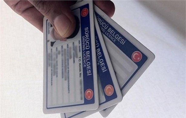 Ehliyet, kimlik ve pasaport ile ilgili zam açıklaması | Cezaya kalmayın: Yenileme tarihi belli oldu! 31