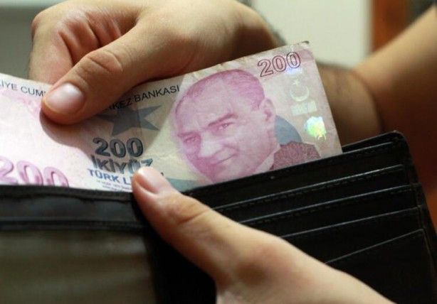 Ehliyet, kimlik ve pasaport ile ilgili zam açıklaması | Cezaya kalmayın: Yenileme tarihi belli oldu! 4