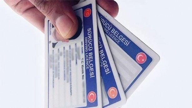 Ehliyet, kimlik ve pasaport ile ilgili zam açıklaması | Cezaya kalmayın: Yenileme tarihi belli oldu! 43