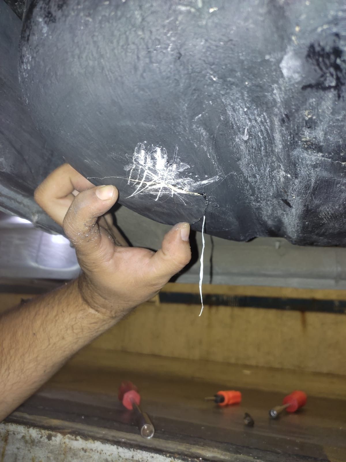 Böyle kaçakçılık görülmedi! Tırın deposundan çıktı 4