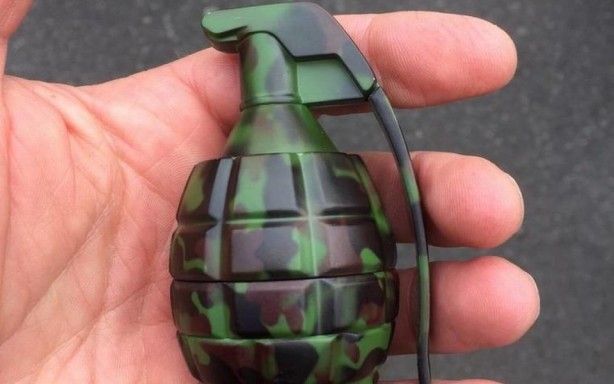 El bombasını silahla vurursanız bakın ne olur? 2