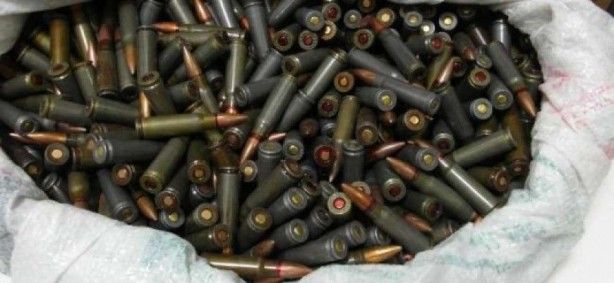 El bombasını silahla vurursanız bakın ne olur? 8