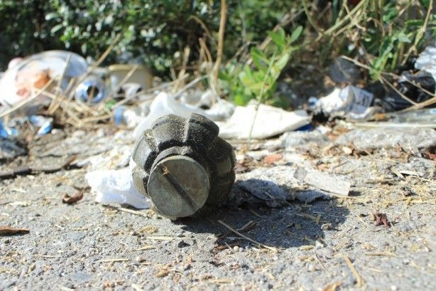 El bombasını silahla vurursanız bakın ne olur? 9