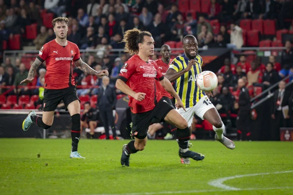 İrfan Can Kahveci, Ronaldo'yu solladı! 2