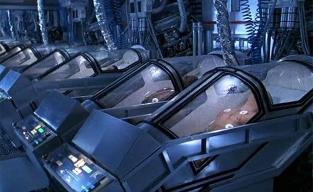 Dondurulmuş insan bedenleri 100 yıl sonra dirilmeyi bekliyor! 5