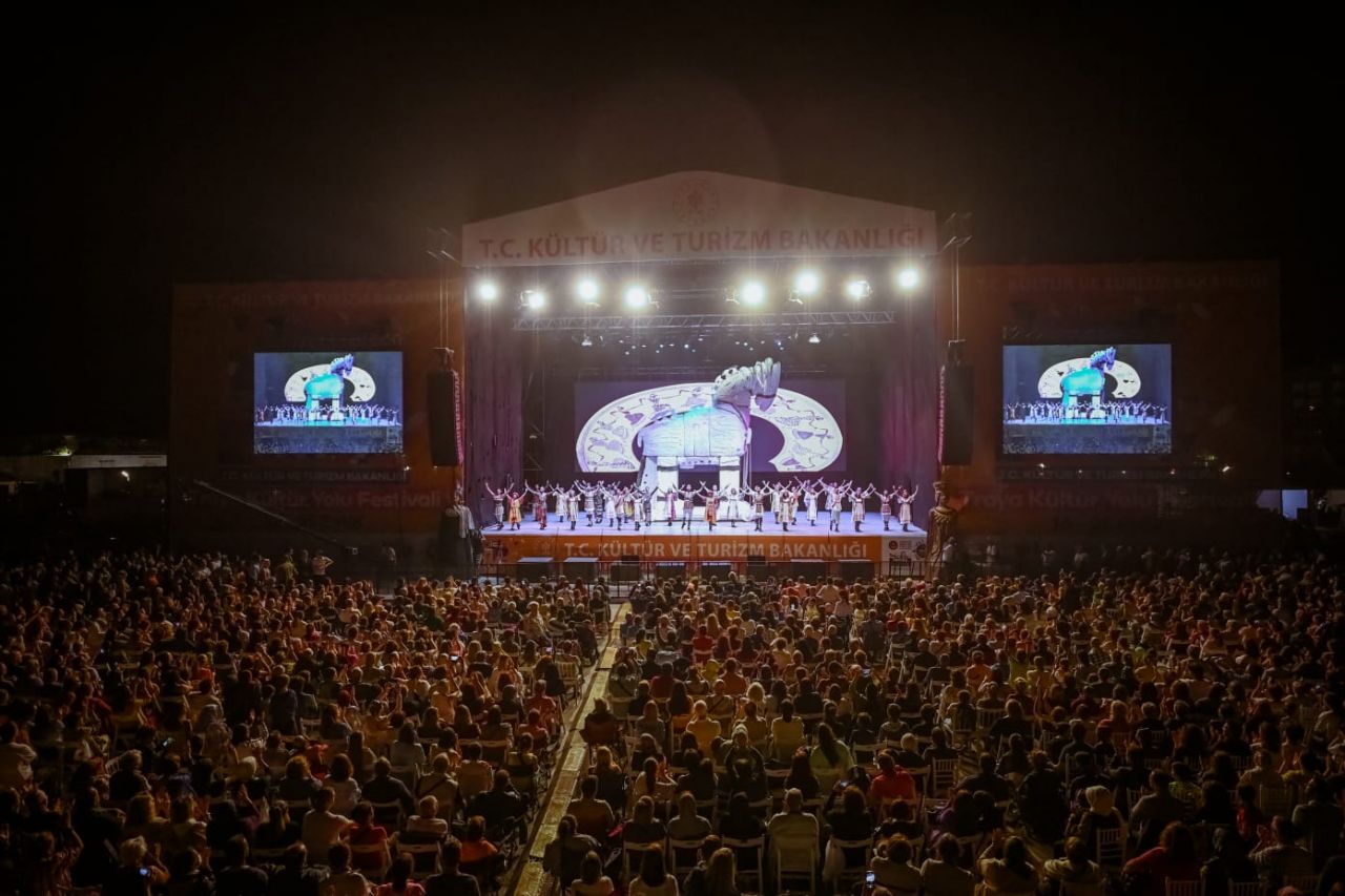 Troya Kültür Yolu Festivali coşkuyla başladı! İlk gün 25 bin kişi katıldı 3