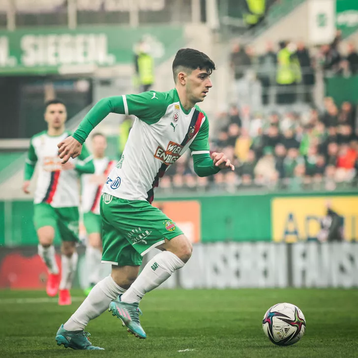 Yusuf Demir için karar verildi! Türk statüsünde oynayabilecek mi? TFF'nin yayınladığı o listede... 4