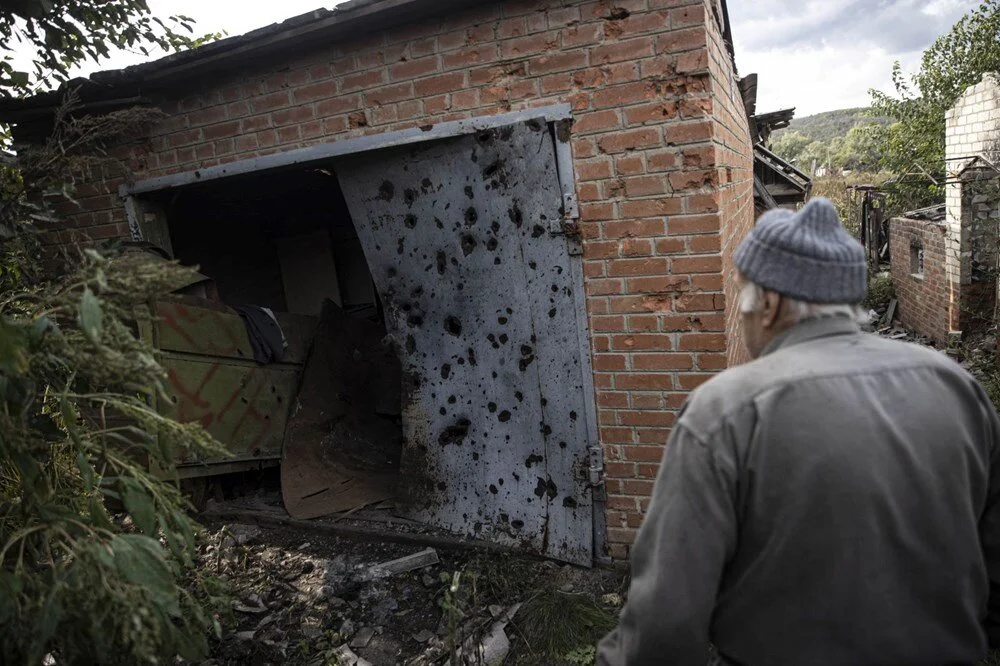 Savaşta yok olan köy: Kamiyanka köyü yerle bir oldu! 10