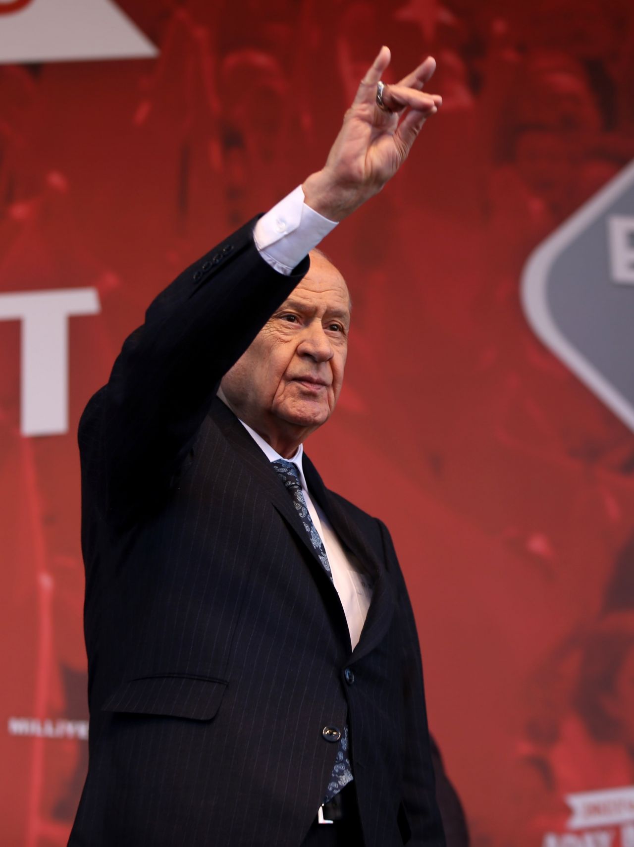 Erzurum tarih yazdı! İşte MHP Lideri Devlet Bahçeli'nin mitinginden kareler... 12