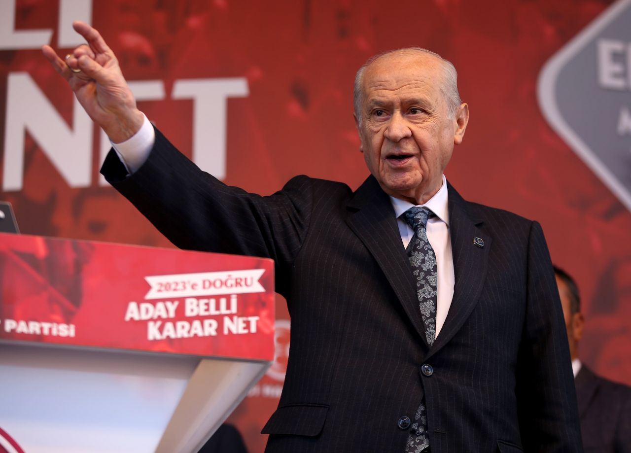 Erzurum tarih yazdı! İşte MHP Lideri Devlet Bahçeli'nin mitinginden kareler... 18