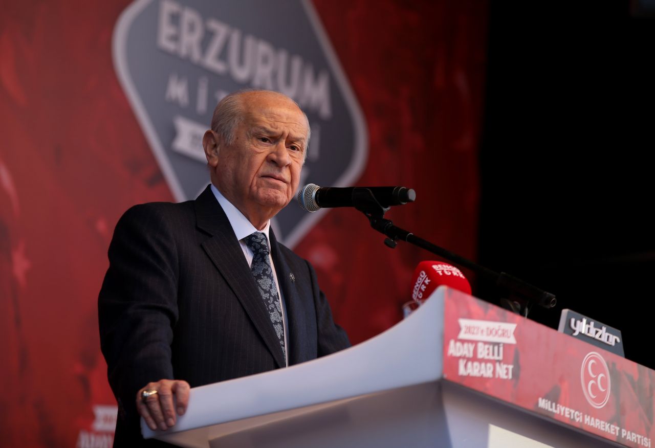 Erzurum tarih yazdı! İşte MHP Lideri Devlet Bahçeli'nin mitinginden kareler... 19