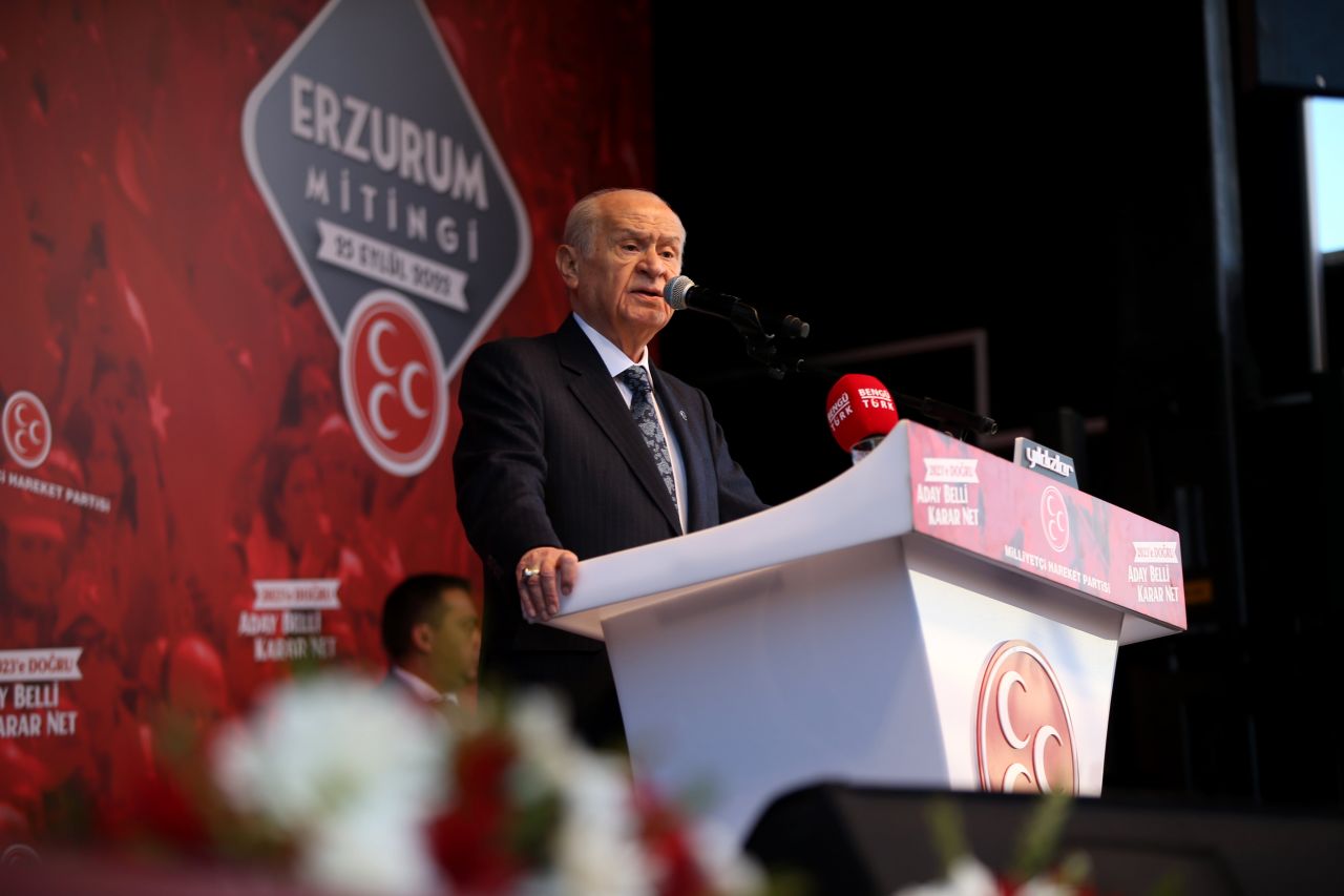 Erzurum tarih yazdı! İşte MHP Lideri Devlet Bahçeli'nin mitinginden kareler... 29
