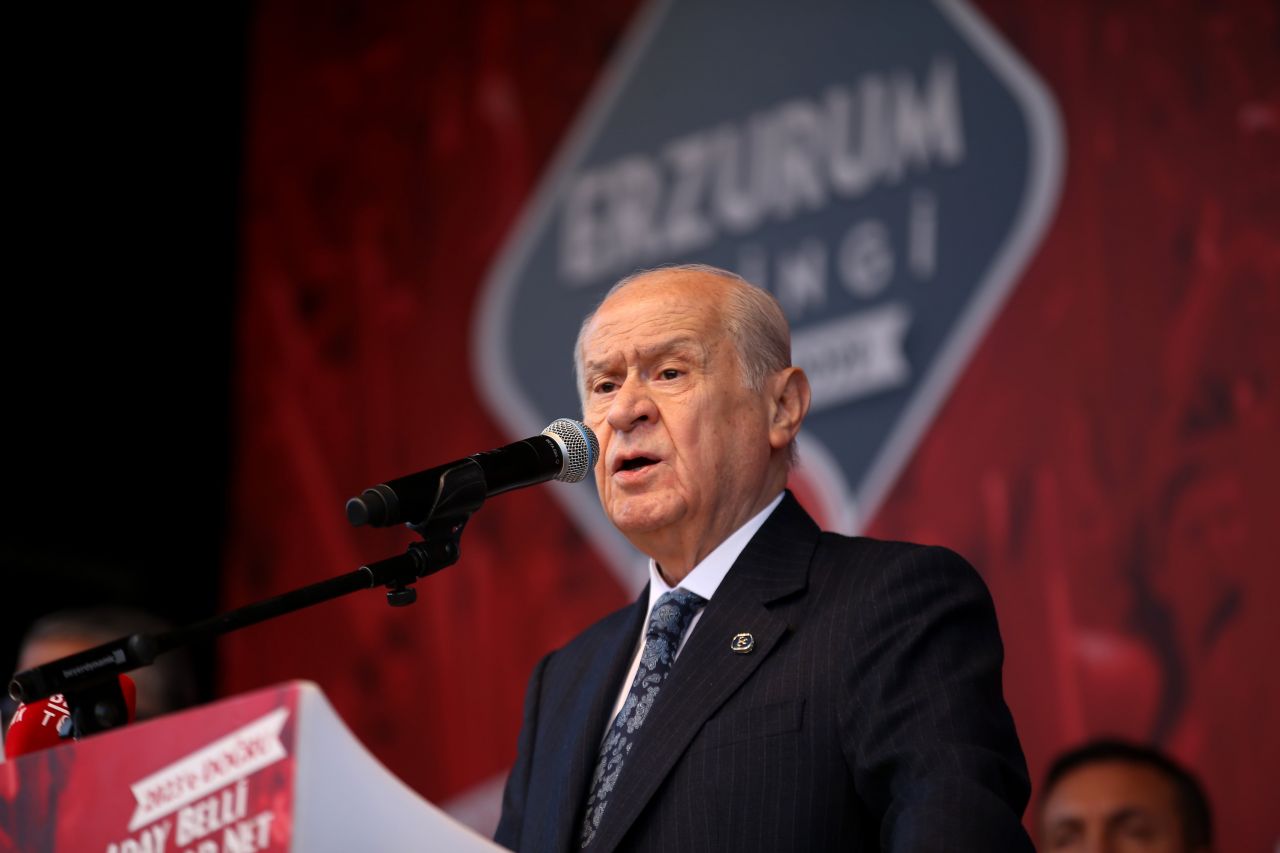 Erzurum tarih yazdı! İşte MHP Lideri Devlet Bahçeli'nin mitinginden kareler... 33