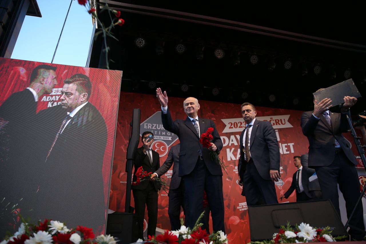 Erzurum tarih yazdı! İşte MHP Lideri Devlet Bahçeli'nin mitinginden kareler... 43