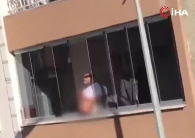 Annesinin kafasını kesip balkondan atan Ali Sayan'ın seneler önce yaptığı 'ANNE' paylaşımı! 1