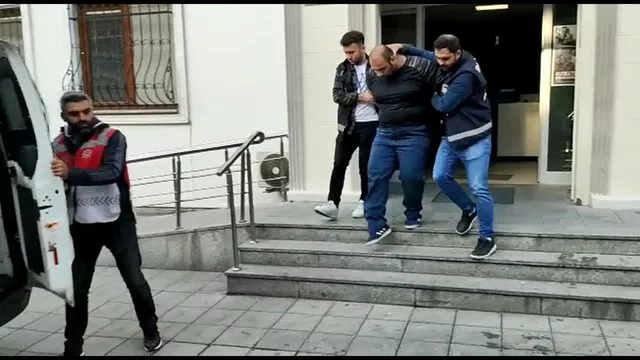 Annesinin kafasını kesip balkondan atan Ali Sayan'ın seneler önce yaptığı 'ANNE' paylaşımı! 3