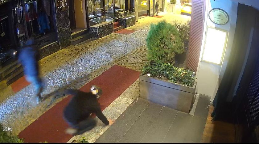 Ortaköy’de gece kulübündeki silahlı saldırının yeni görüntüleri ortaya çıktı 3