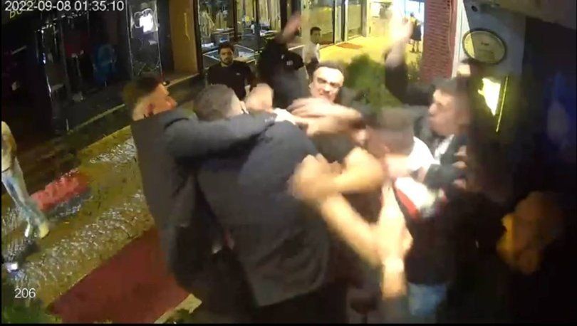 Gece kulübünde yaşanan kavganın detayları ortaya çıktı: Arkadaşımıza kafa atınca... 1