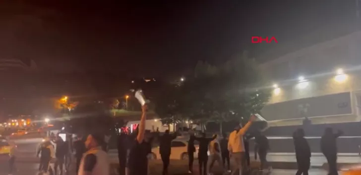 Beşiktaş - Fenerbahçe maçı öncesi meydan savaşı: Kasap bıçakları, satır, yumruk, tekme... 2